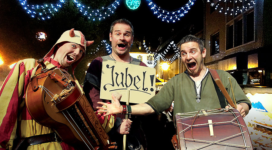 Die Spielleute von Spectaculatius auf dem Mondscheinmarkt in Merzig